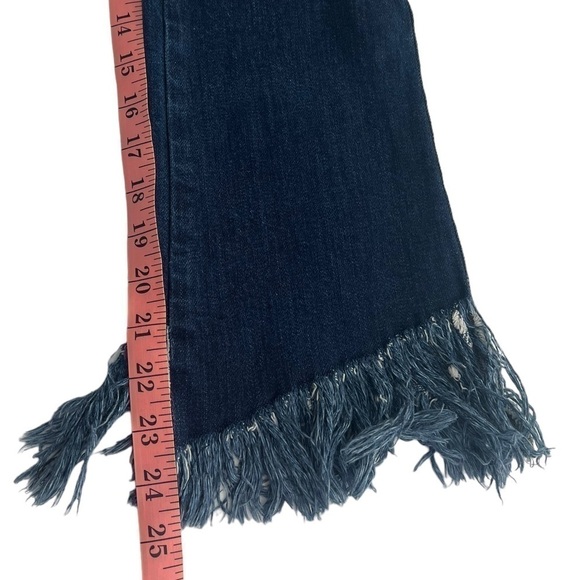 Five Plus Juniors Distressed Raw Hem Cropped Jeans Size S - Picture 10 of 11